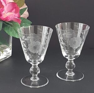 2pc Vintage Hughes Cornflower Crystal Water Glasses: Etched Floral Stem